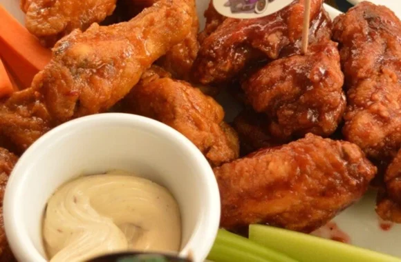 Alitas en Ibarra en Alitas del Cadillac